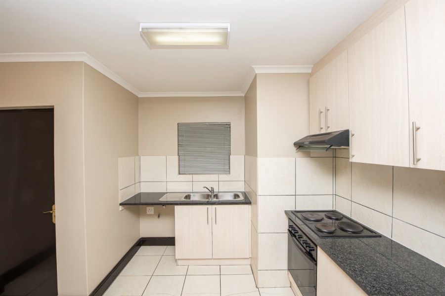 2 Bedroom Property for Sale in Brackenfell South Western Cape